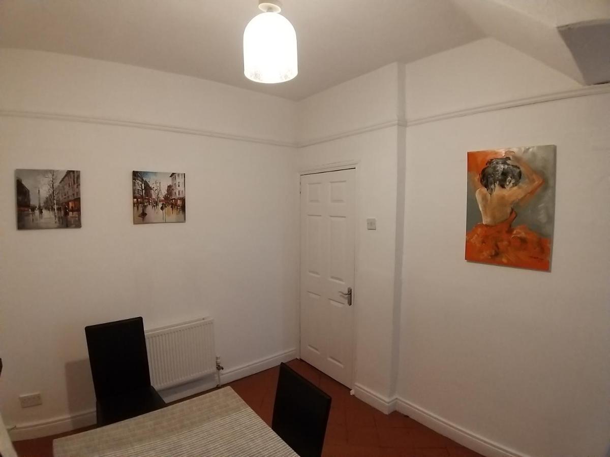 Homestay Town House *